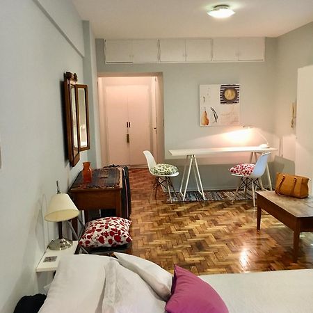 Ferienwohnung Studio Anchorena Y Juncal Buenos Aires Exterior foto